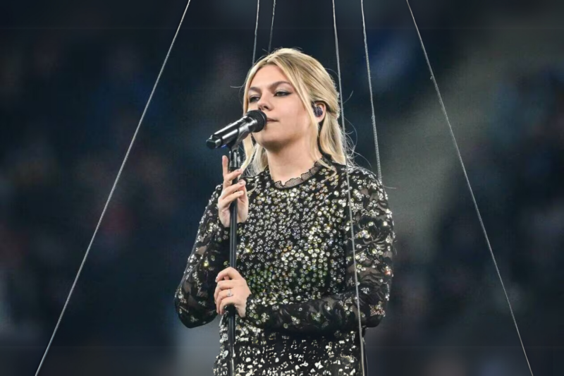 Eurovision 2025 Louane émeut avec sa nouvelle chanson au Stade de France