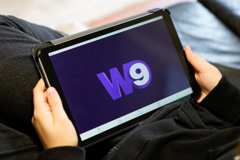 La chaîne W9