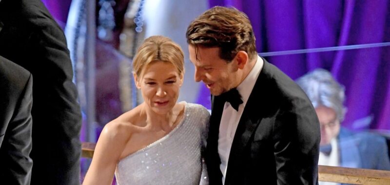 Renee-Zellweger-et-Bradley-Cooper
