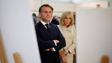 Macron contre une influenceuse US