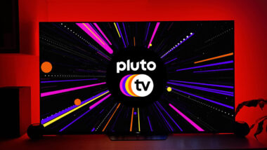 SensaCine et Pluto TV