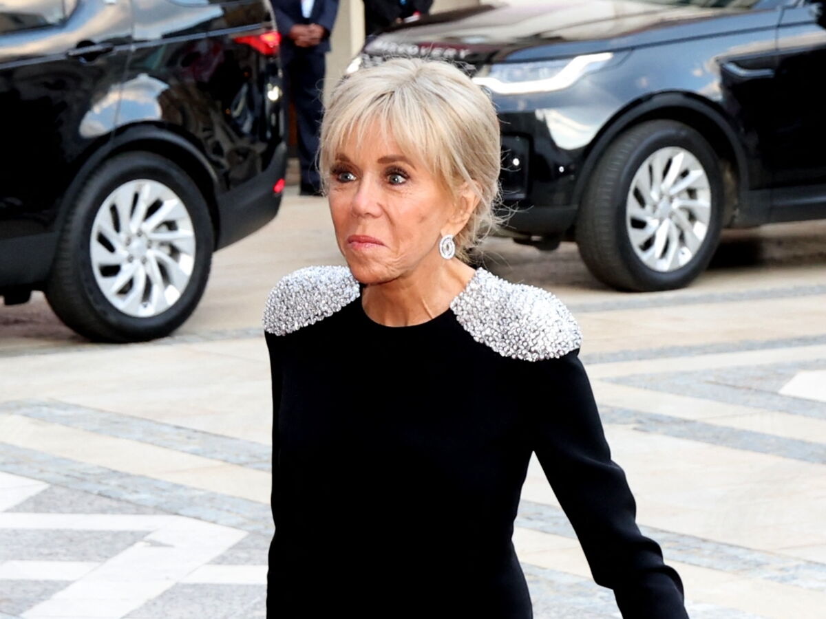 Brigitte Macron endeuillée
