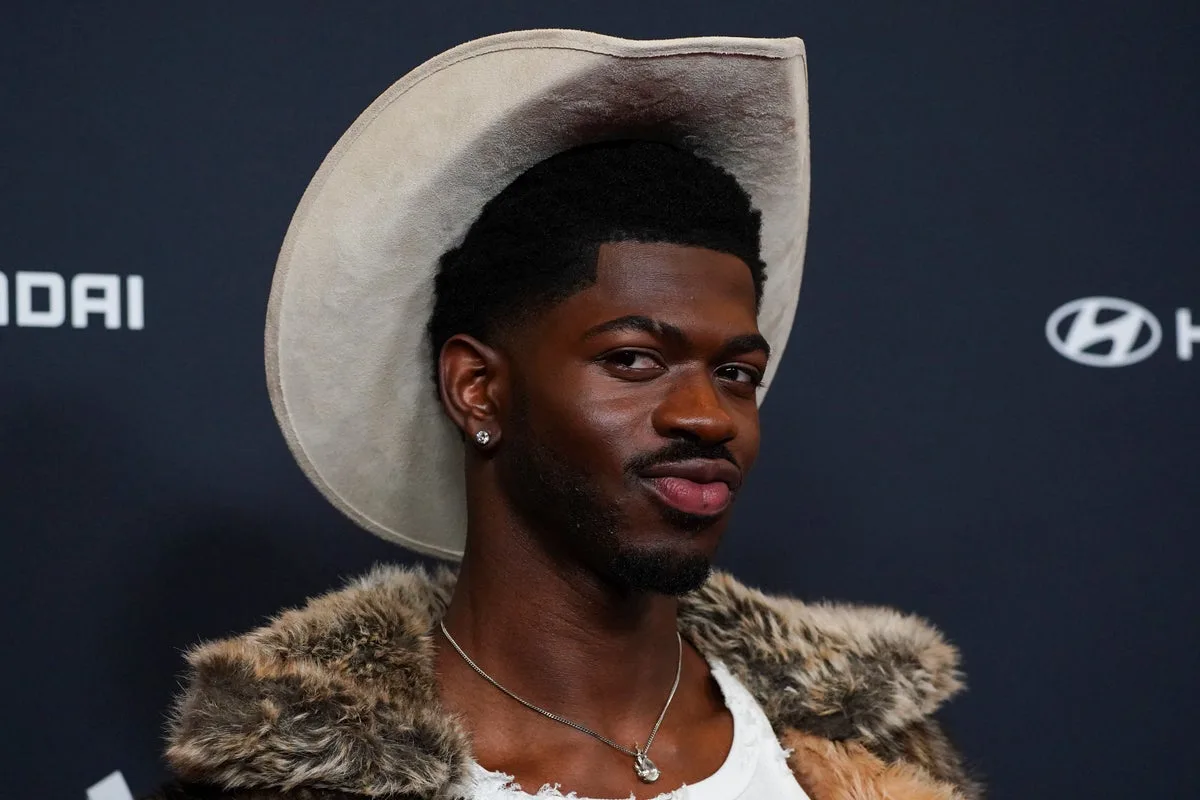 Arrestation et Hospitalisation de Lil Nas X
