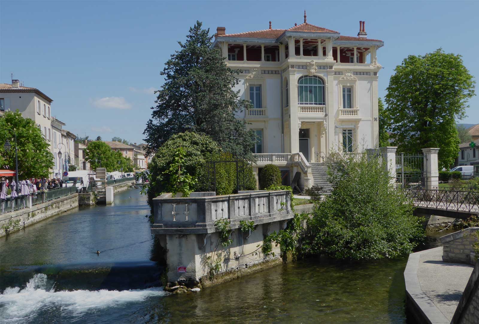 Île de Leos