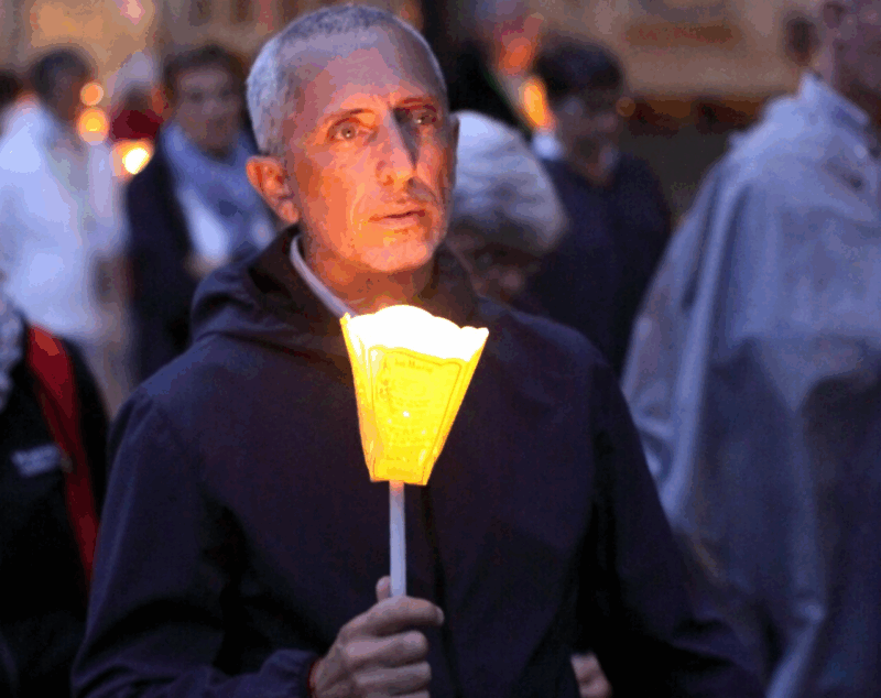 Gad Elmaleh à Lourdes